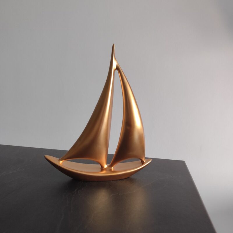 Elegant gold resin sailboat decorative figure for home interiors
